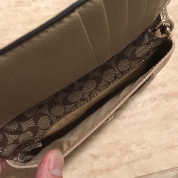 Coach tan wallet - Picture 5 of 5